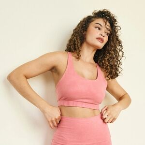 NWOT Groceries Strappy Sports Bra In Pomegranate Iron